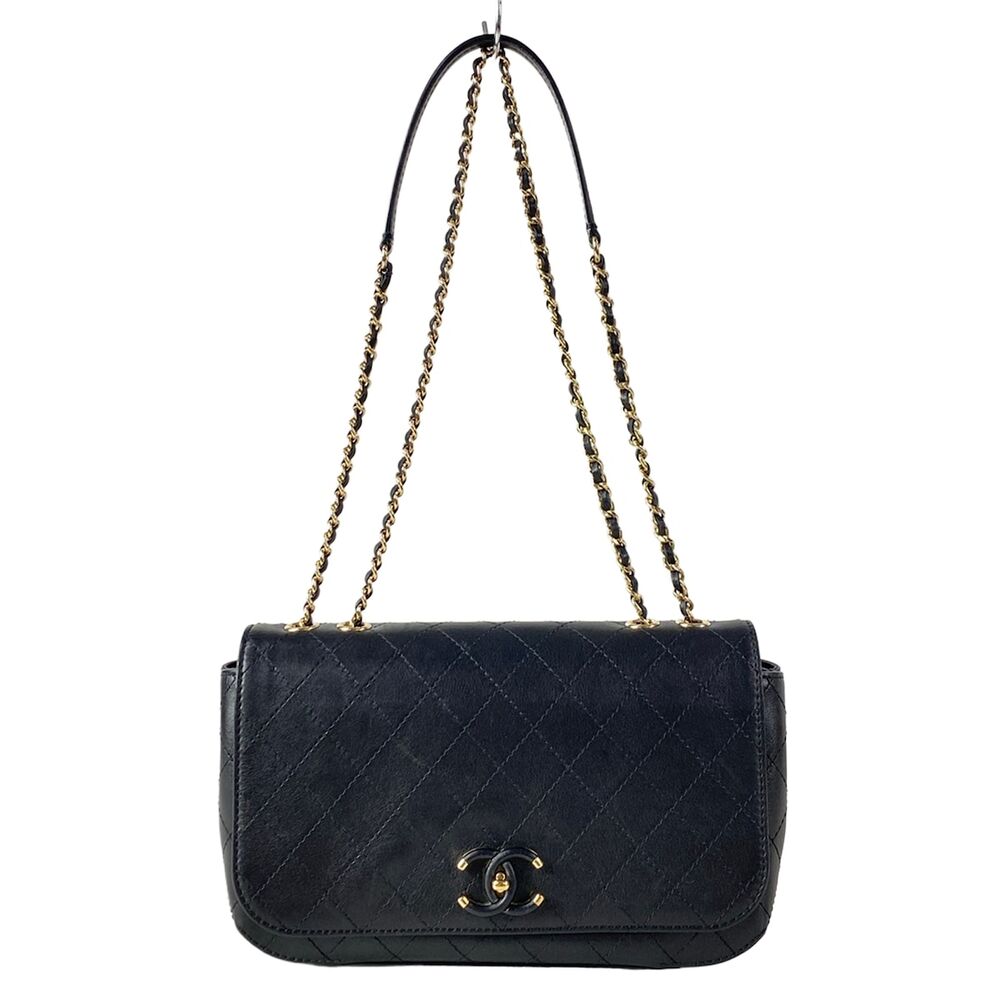 Chanel Matelasse Shoulder Bag AS0534